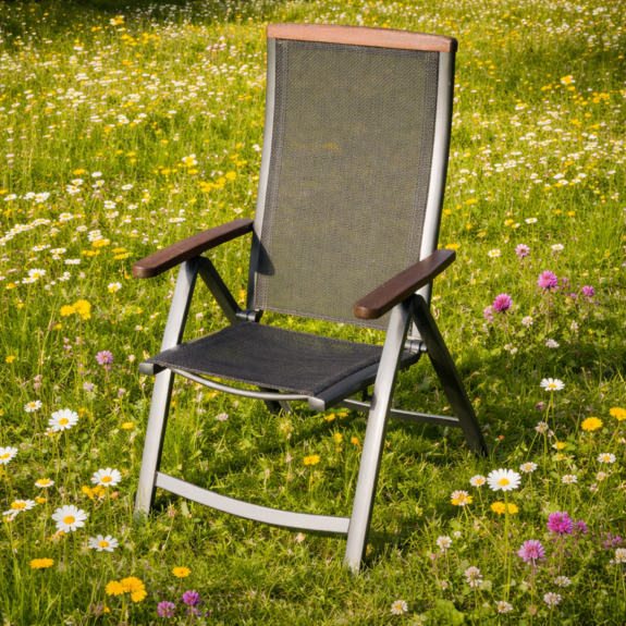 Stühle und Liegen Neubespannung